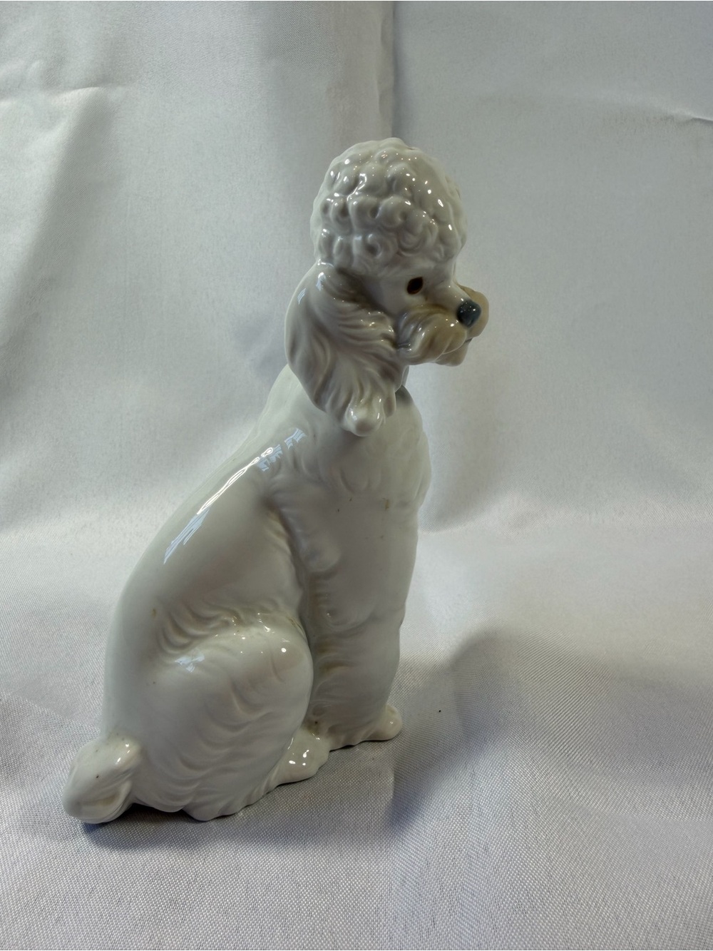 Lladro Nao Daisa Vintage Large Poodle Porcelain Figure EUC, Retired 1985 - Picture 6 of 10